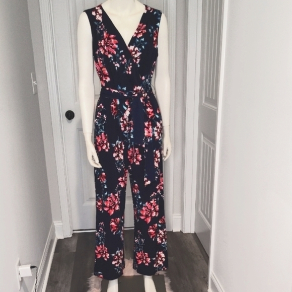 Tahari Floral Sleeveless Jumpsuit - Picture 2 of 13